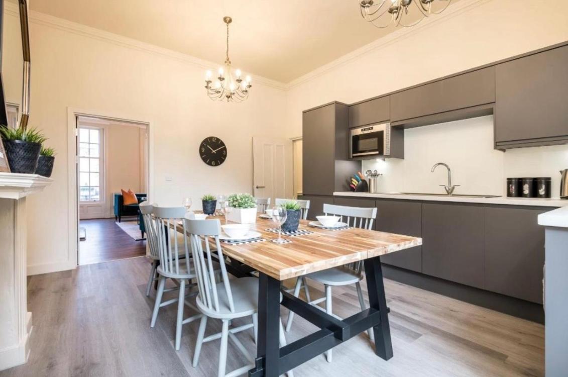 71 Townhouse By Elite Villa Liverpool Luaran gambar
